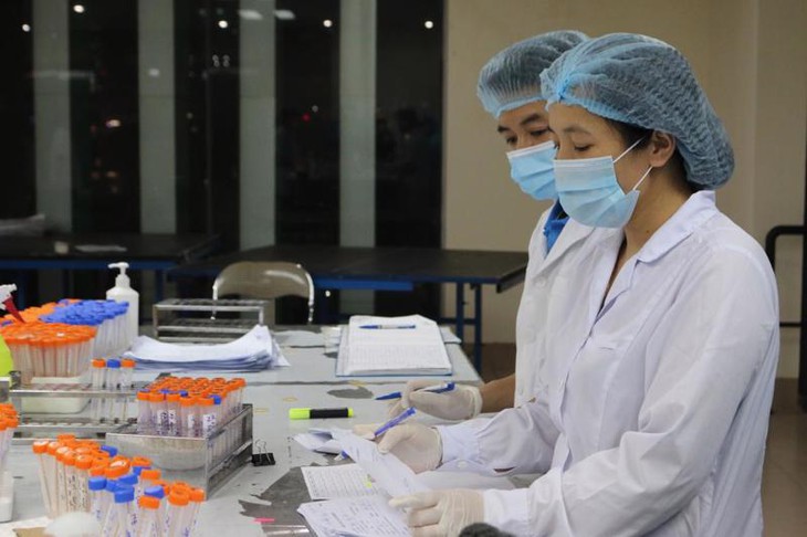 Đa dạng hóa hình thức đào tạo góp phần nâng cao số lượng và chất lượng nguồn nhân lực y tế- Ảnh 2. Đa dạng hóa hình thức đào tạo góp phần nâng cao số lượng và chất lượng nguồn nhân lực y tế- Ảnh 2.