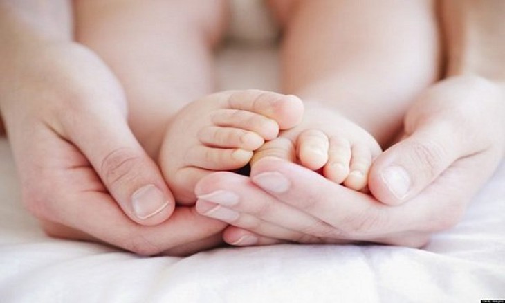 Để ngăn ngừa hội chứng này, cha mẹ và người thân cần tránh những động tác xoay chuyển đầu trẻ một cách đột ngột. Ảnh minh họa Để ngăn ngừa hội chứng này, cha mẹ và người thân cần tránh những động tác xoay chuyển đầu trẻ một cách đột ngột. Ảnh minh họa