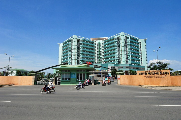 Bố dùng kéo đâm con 3 tuần tuổi vì mâu thuẫn vợ chồng- Ảnh 1.