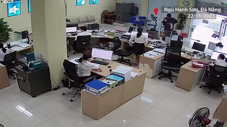 Quen nhau qua mạng rủ nhau đi cướp, chuyên gia cảnh báo những mầm mống tội phạm từ hội nhóm trên mạng xã hội - Ảnh 1.