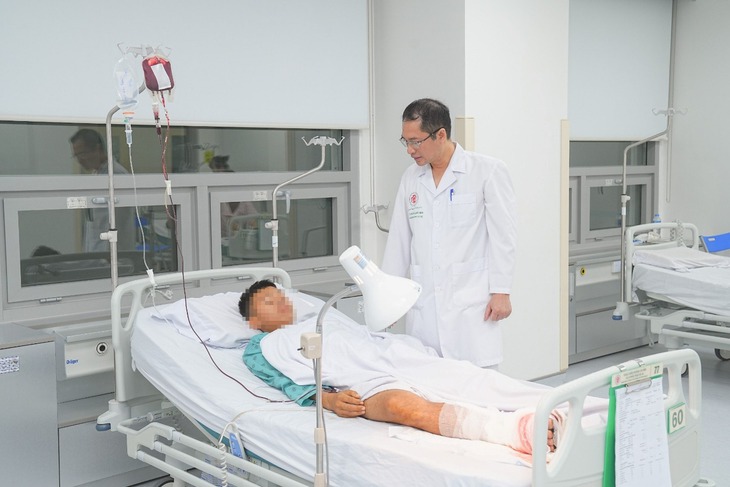 Liên tiếp xảy ra tai nạn kinh hoàng từ máy cắt cỏ- Ảnh 3. Liên tiếp xảy ra tai nạn kinh hoàng từ máy cắt cỏ- Ảnh 3.