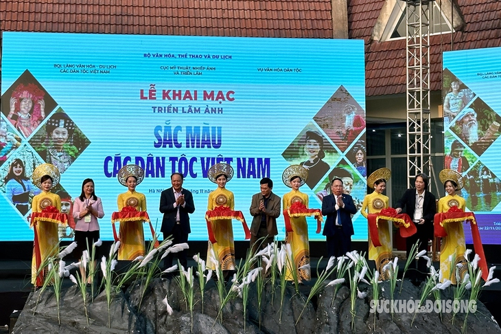 Chương trình MTQG 1719 góp phần gìn giữ, phát huy giá trị văn hóa quý báu của cộng đồng 54 dân tộc Việt Nam- Ảnh 1.