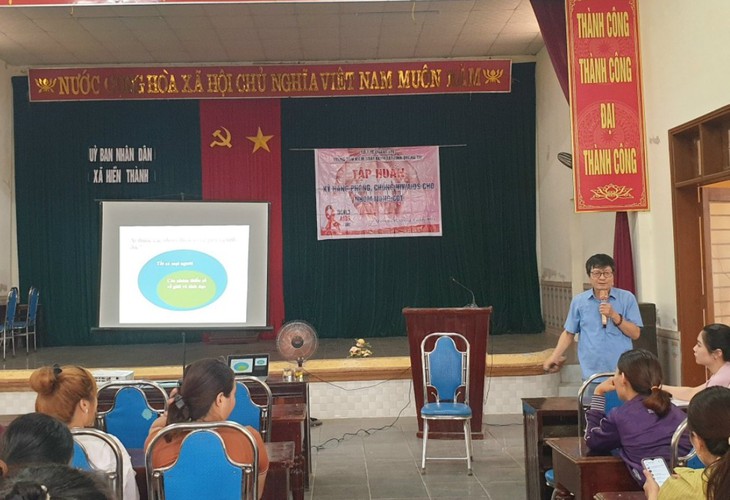 Bác sĩ thắp lửa hi vọng cho bệnh nhân nhiễm HIV- Ảnh 2.
