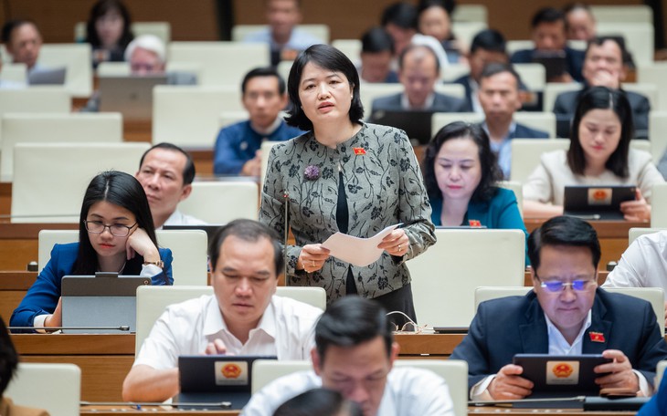 Xe đưa đón học sinh còn nhiều bất cập, ĐBQH đề xuất quản chặt