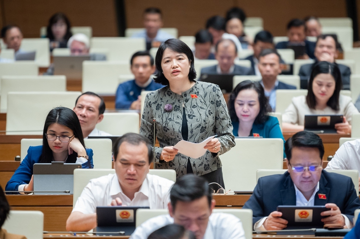 Quản lý xe đưa/đón học sinh còn nhiều bất cập, ĐBQH đề xuất quản chặt- Ảnh 1.