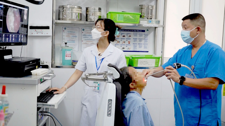 Chữa hóc xương cá bằng mẹo khiến xương chui sâu ra sàn miệng- Ảnh 1. Chữa hóc xương cá bằng mẹo khiến xương chui sâu ra sàn miệng- Ảnh 1.
