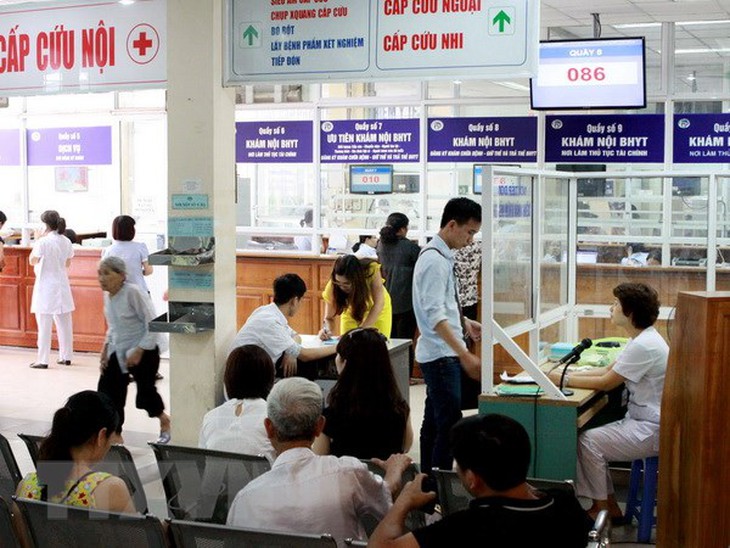 Bộ trưởng Bộ Y tế: Chuyển tuyến bằng giấy hay điện tử đều rất cần thiết- Ảnh 2. Bộ trưởng Bộ Y tế: Chuyển tuyến bằng giấy hay điện tử đều rất cần thiết- Ảnh 2.