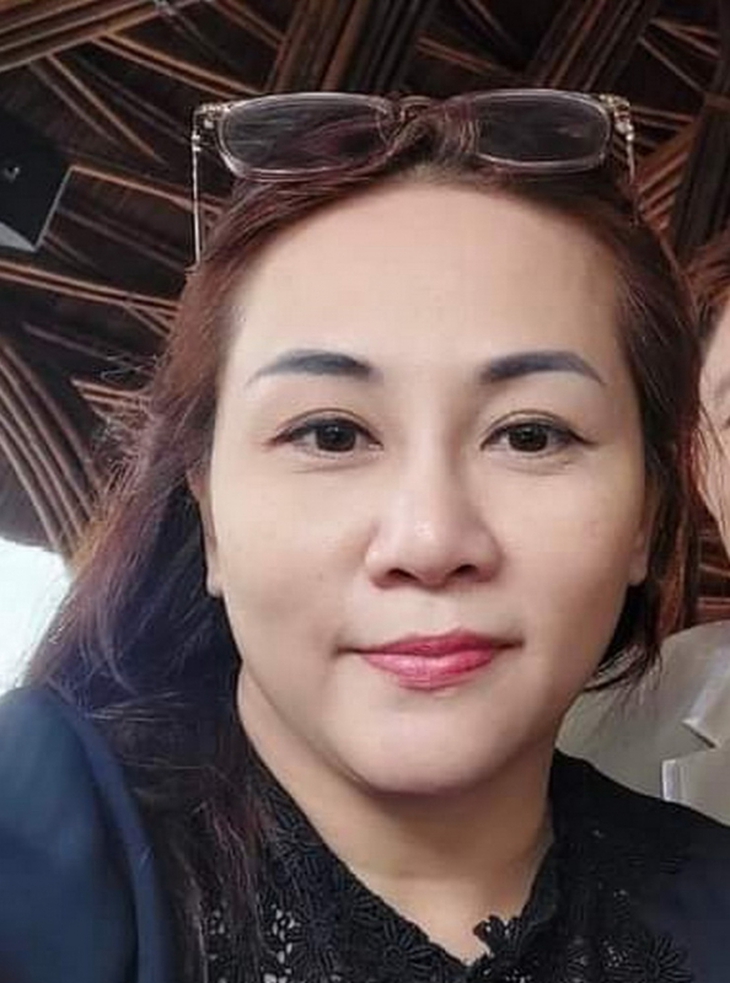 Bắt 'quý bà' cùng chồng đem theo 2 khẩu súng- Ảnh 1.