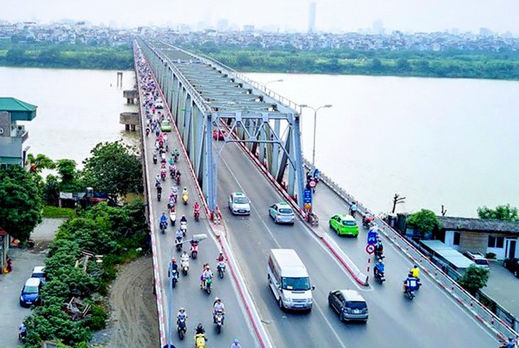 Cấm xe qua cầu Chương Dương sau 22h30, người dân cẩn thận kẻo đêm không về được nhà- Ảnh 1. Cấm xe qua cầu Chương Dương sau 22h30, người dân cẩn thận kẻo đêm không về được nhà- Ảnh 1.