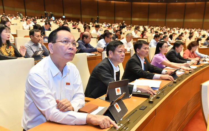 Quốc hội "chốt" giao Tổng Liên đoàn xây nhà ở xã hội, không quy định thời hạn sở hữu chung cư