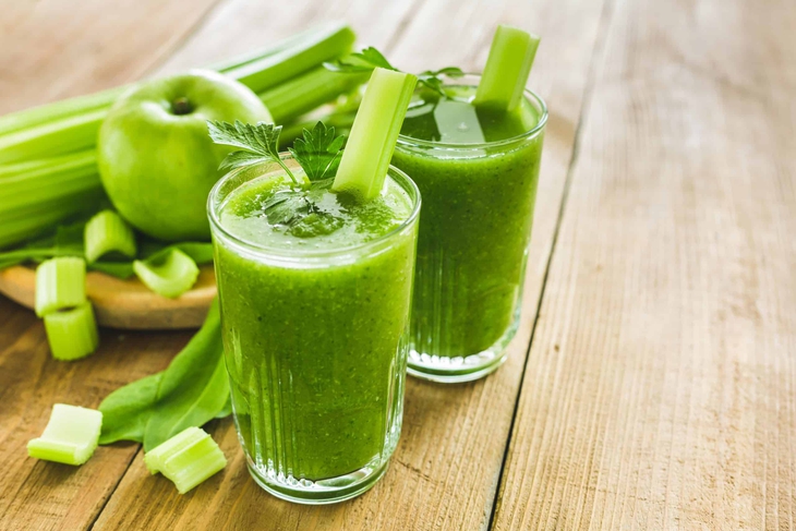 Nước ép cần tây có phải là một 'siêu thực phẩm' thải độc gan?- Ảnh 2.