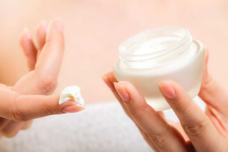 4 sai lầm hay gặp khi dùng kem dưỡng ẩm- Ảnh 1.