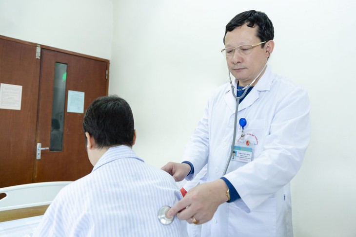 Áp dụng phương pháp khoa học hiện đại, kỹ thuật cao trong điều trị ung thư hạch- Ảnh 2. Áp dụng phương pháp khoa học hiện đại, kỹ thuật cao trong điều trị ung thư hạch- Ảnh 2.