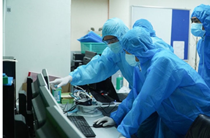 Áp dụng phương pháp khoa học hiện đại, kỹ thuật cao trong điều trị ung thư hạch- Ảnh 1. Áp dụng phương pháp khoa học hiện đại, kỹ thuật cao trong điều trị ung thư hạch- Ảnh 1.