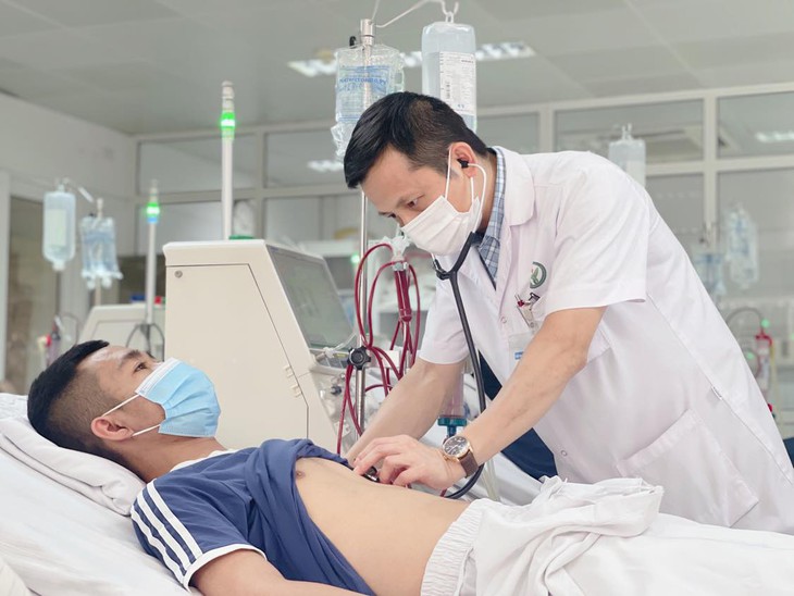 Tầm soát sớm, điều trị kịp thời, giảm gánh nặng căn bệnh hơn 10 triệu người Việt đang mắc
- Ảnh 1.