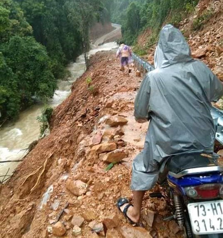 Những kỷ niệm khó quên trong hành trình đi 'cho máu' của thầy giáo vùng biên - Ảnh 4.