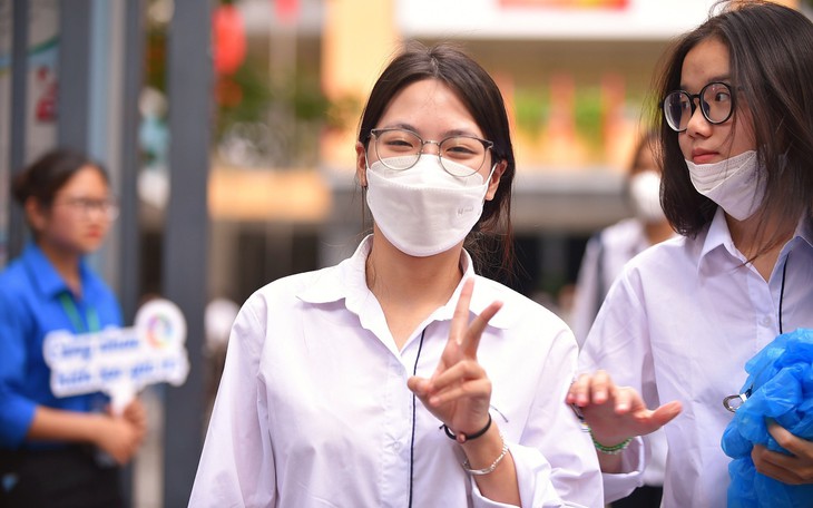 Thi tốt nghiệp THPT 2025 với 4 môn: Giáo viên, chuyên gia nói gì?