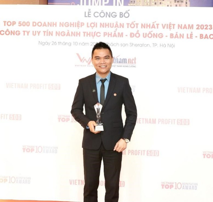 Herbalife Việt Nam được vinh danh Top 10 Công ty thực phẩm uy tín lần thứ 3 liên tiếp - Ảnh 3. Herbalife Việt Nam được vinh danh Top 10 Công ty thực phẩm uy tín lần thứ 3 liên tiếp - Ảnh 3.