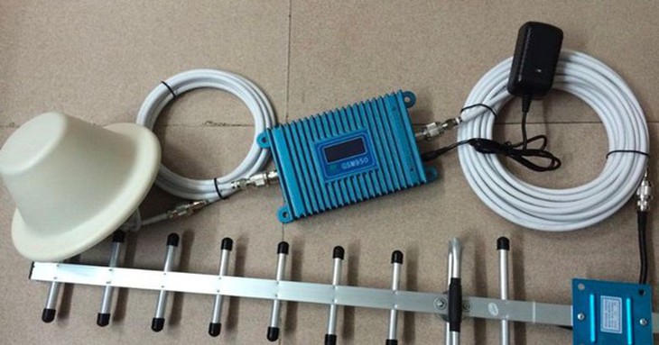 Bất chấp quy định, thiết bị kích sóng điện thoại vẫn được bán tràn lan, giá chỉ hơn 100.000 đồng