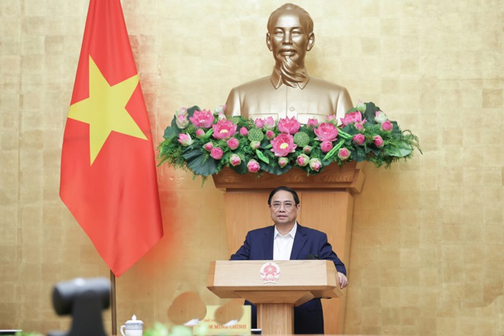 Thủ tướng: Quyết tâm cao, nỗ lực lớn hoàn thành niệm vụ, chỉ tiêu 2023, tạo đà thuận lợi cho 2024 - Ảnh 4.
