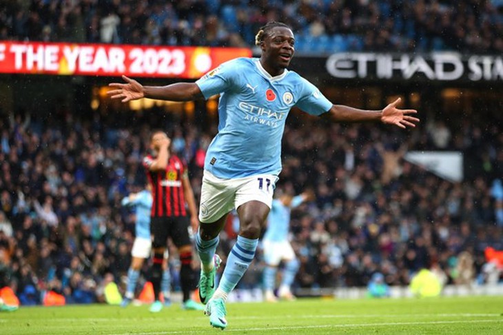 Premier League: Man City thắng 'hủy diệt,' Arsenal thua trận đầu - Ảnh 1.