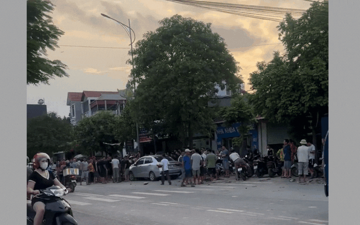 Tai nạn giao thông liên hoàn làm nhiều người thương vong