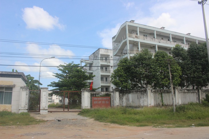 Ký túc xá Cao đẳng Y tế Khánh Hòa, sắp thoát cảnh bỏ hoang - Ảnh 2. Ký túc xá Cao đẳng Y tế Khánh Hòa, sắp thoát cảnh bỏ hoang - Ảnh 2.