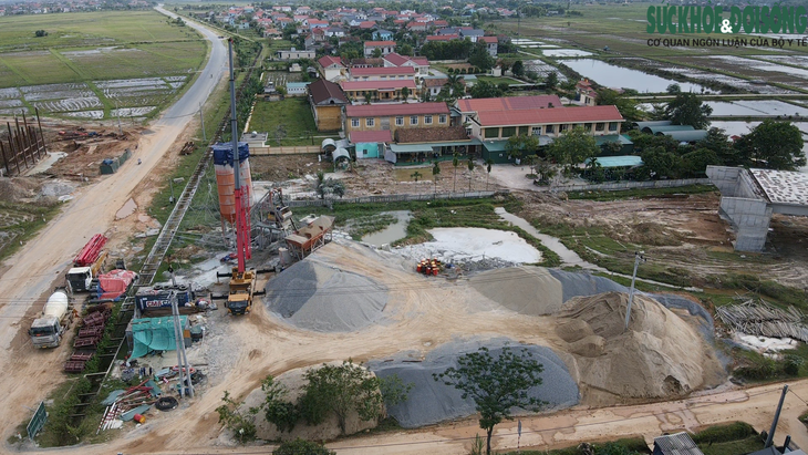 Trạm trộ bê tông 'hành" khu dân cư và nhiều trường học - Ảnh 6. Trạm trộ bê tông 'hành" khu dân cư và nhiều trường học - Ảnh 6.