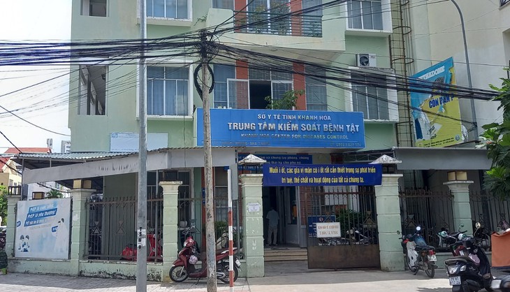 Chống lây nhiễm HIV bằng nhiều biện pháp - Ảnh 2.