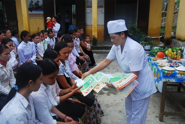 Phòng chống suy dinh dưỡng ở trẻ em vùng đồng bào dân tộc thiểu số và miền núi - Ảnh 3. Phòng chống suy dinh dưỡng ở trẻ em vùng đồng bào dân tộc thiểu số và miền núi - Ảnh 3.