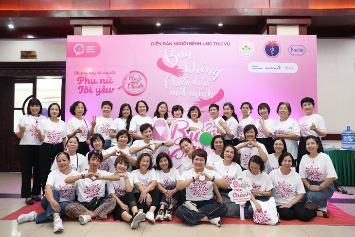 Diễn đàn người bệnh ung thư vú "Bạn không chiến đấu một mình" năm 2023 - Ảnh 3.