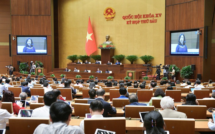 Bộ trưởng Bộ Y tế chia sẻ giải pháp giảm chi tiền túi của bệnh nhân