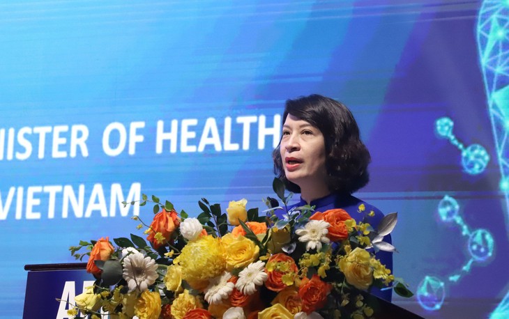 Thứ trưởng Bộ Y tế: Giá thuốc của Việt Nam nằm trong nhóm thấp so với các nước trong khu vực - Ảnh 1. Thứ trưởng Bộ Y tế: Giá thuốc của Việt Nam nằm trong nhóm thấp so với các nước trong khu vực - Ảnh 1.