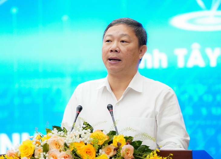 Ứng dụng công nghệ thông tin nhằm nâng cao hoạt động giáo dục - Ảnh 1.
