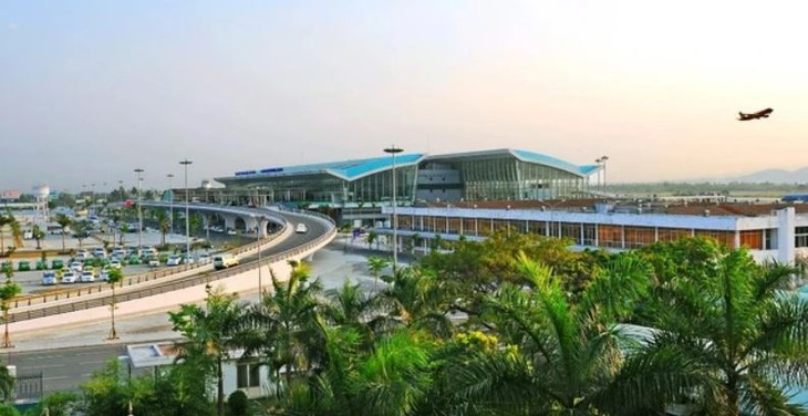 Thông tin mới nhất vụ 'đùa mang súng lên máy bay' - Ảnh 1.