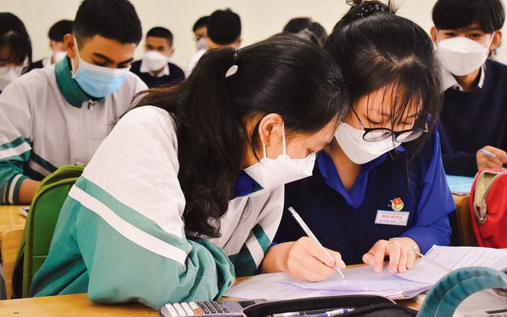 Ngoại ngữ thành môn thi tự chọn: Giáo viên tiếng Anh nói gì?