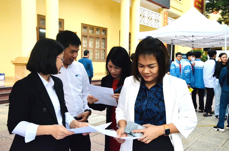 Hàng nghìn vị trí việc làm dành cho lao động phổ thông tại ngày hội việc làm- Ảnh 1. Hàng nghìn vị trí việc làm dành cho lao động phổ thông tại ngày hội việc làm- Ảnh 1.