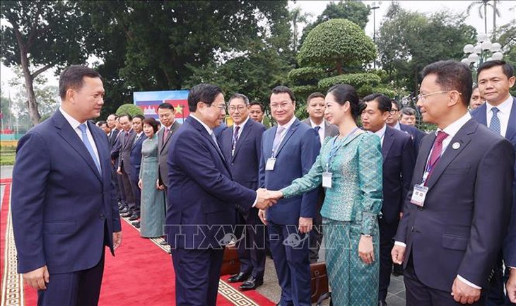 Thủ tướng Phạm Minh Chính chủ trì Lễ đón Thủ tướng Campuchia thăm chính thức Việt Nam- Ảnh 9. Thủ tướng Phạm Minh Chính chủ trì Lễ đón Thủ tướng Campuchia thăm chính thức Việt Nam- Ảnh 9.