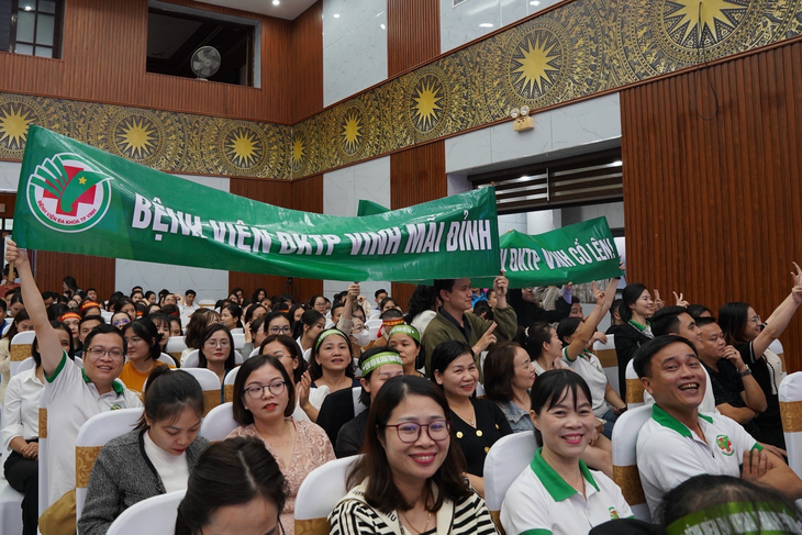 Bệnh viện Đa khoa TP. Vinh giành giải Nhất chung kết hội thi tìm hiểu phòng, chống tác hại của thuốc lá trong ngành Y tế Nghệ An năm 2023- Ảnh 5. Bệnh viện Đa khoa TP. Vinh giành giải Nhất chung kết hội thi tìm hiểu phòng, chống tác hại của thuốc lá trong ngành Y tế Nghệ An năm 2023- Ảnh 5.