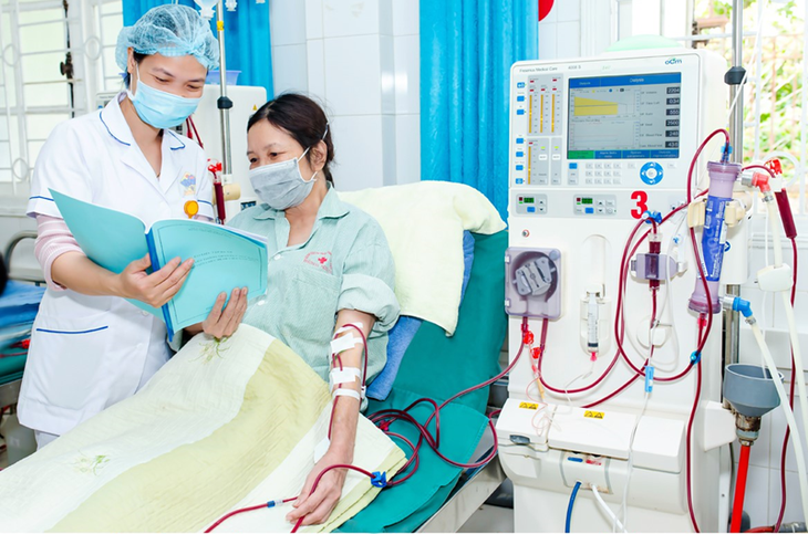 Chú trọng phát triển nguồn nhân lực y tế đáp ứng nhu cầu khám chữa bệnh ở miền biên viễn- Ảnh 1. Chú trọng phát triển nguồn nhân lực y tế đáp ứng nhu cầu khám chữa bệnh ở miền biên viễn- Ảnh 1.