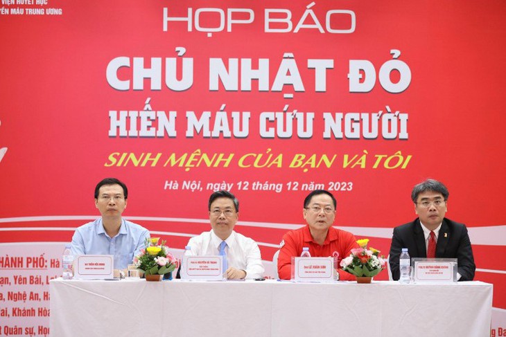 Dự kiến tiếp nhận 50.000 đơn vị máu tại Chủ nhật đỏ lần thứ 16 phục vụ điều trị dịp Tết- Ảnh 1. Dự kiến tiếp nhận 50.000 đơn vị máu tại Chủ nhật đỏ lần thứ 16 phục vụ điều trị dịp Tết- Ảnh 1.
