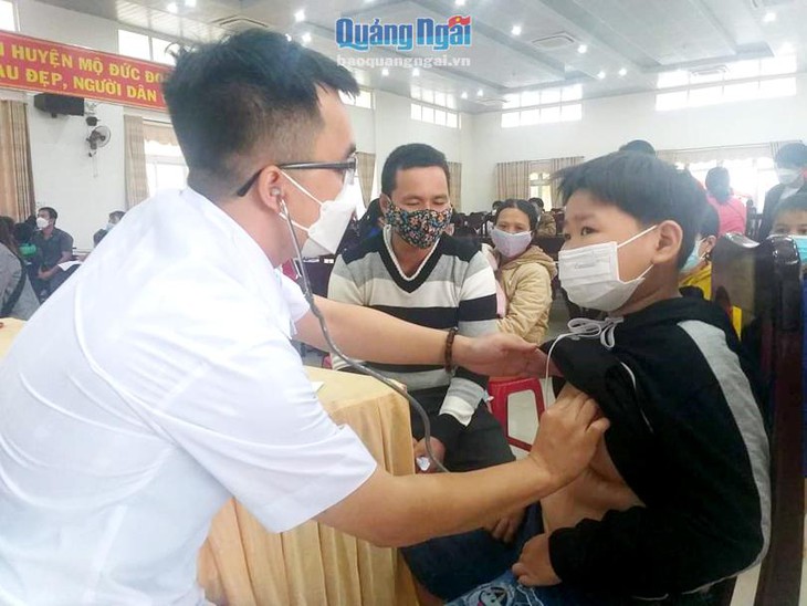 Bác sĩ trẻ nhiệt huyết, tấm gương sáng trên tuyến đầu chống dịch- Ảnh 4.