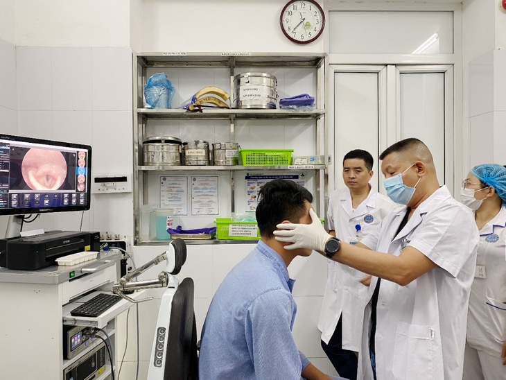 Phục hồi xương vùng mặt vỡ nát cứu thanh niên sau tai nạn- Ảnh 2. Phục hồi xương vùng mặt vỡ nát cứu thanh niên sau tai nạn- Ảnh 2.