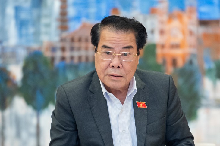 Xăng tăng, điện tăng kéo theo giá cả nhiều mặt hàng cũng tăng khiến cử tri, nhân dân lo lắng- Ảnh 1. Xăng tăng, điện tăng kéo theo giá cả nhiều mặt hàng cũng tăng khiến cử tri, nhân dân lo lắng- Ảnh 1.