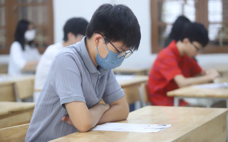 Vì sao nên ‘chốt’ sớm phương án thi vào lớp 10?