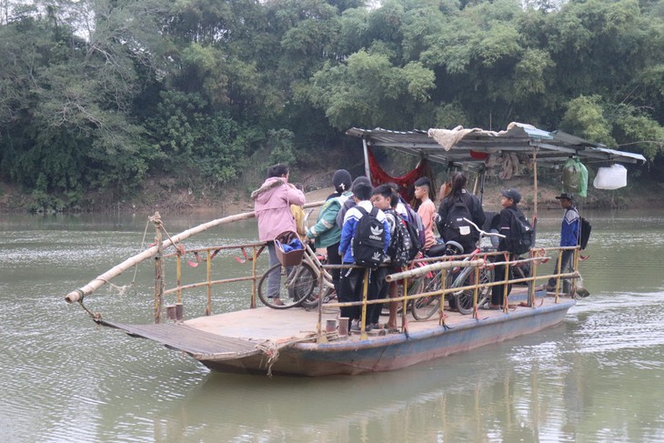 Khó khăn bủa vây ốc đảo bên bờ sông Mã- Ảnh 1.