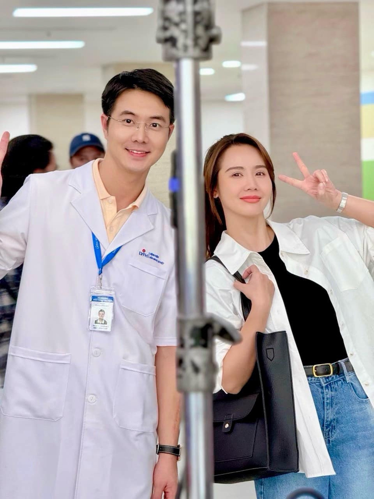 Đời thường 'soái ca' khiến fan nữ 'điên đảo' của Đức Hiếu - tình địch Mạnh Trường 'Chúng ta của 8 năm sau'- Ảnh 1. Đời thường 'soái ca' khiến fan nữ 'điên đảo' của Đức Hiếu - tình địch Mạnh Trường 'Chúng ta của 8 năm sau'- Ảnh 1.