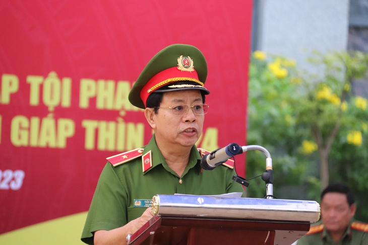 Công an TPHCM ra quân đợt cao điểm trấn áp tội phạm dịp Tết- Ảnh 2.