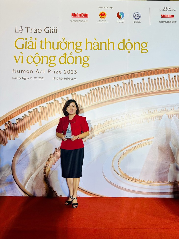 Dự án kinh tế tuần hoàn nhựa của Unilever đạt giải thưởng Dự án bền vững tại Human Act Prize 2023- Ảnh 2.