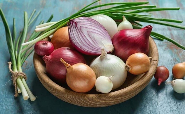 Ăn hành tây mỗi ngày ngừa loãng xương, viêm khớp và nhiều lợi ích khác- Ảnh 1. Ăn hành tây mỗi ngày ngừa loãng xương, viêm khớp và nhiều lợi ích khác- Ảnh 1.